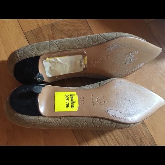 Chanel Heels Authentic - Picture 2 of 6